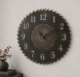 Industrielle Säge Wanduhr