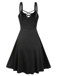 Schwarzes Steampunk Kleid mit Korsettschnürung