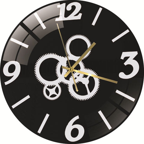 Steampunk Wanduhr mit weißen Zahnrädern